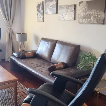 K01 Between Cologne And Bonn Τρόισντορφ