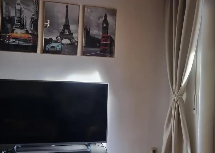 K01 Between Cologne And Bonn Διαμέρισμα *